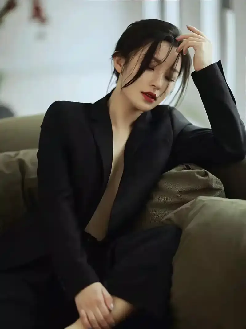 yr47.tv伊人直播主播才艺展示图